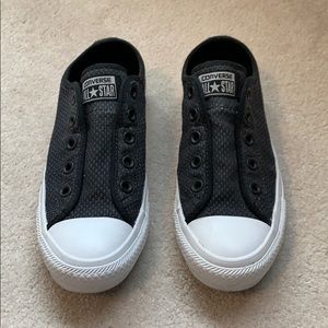 black converse size 4